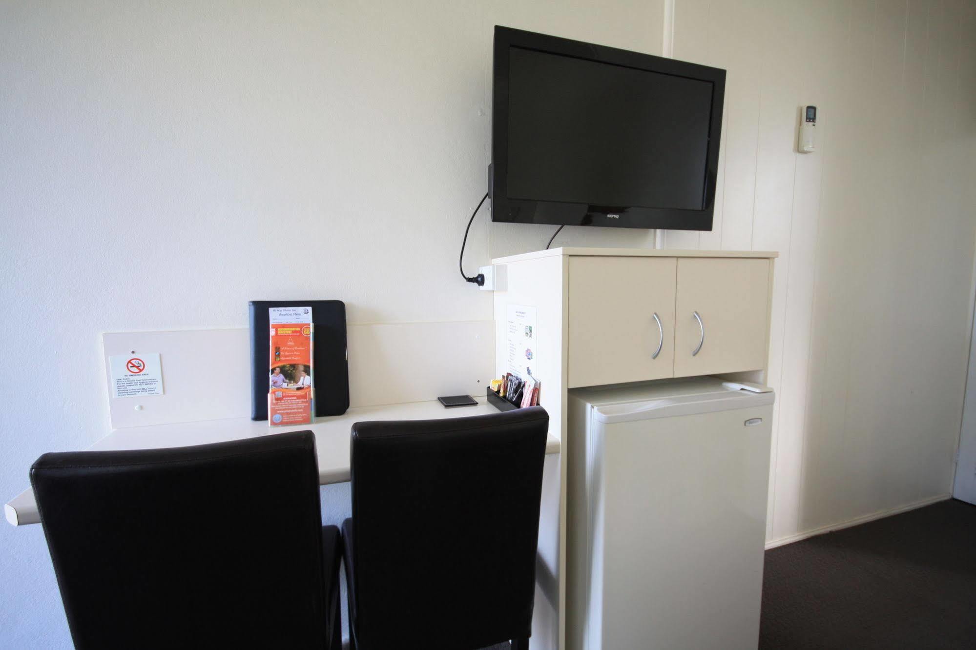 Hi Way Motor Inn Yass Ngoại thất bức ảnh